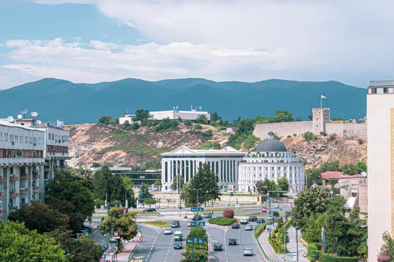 5 Star Central Studio Skopje Exterior foto